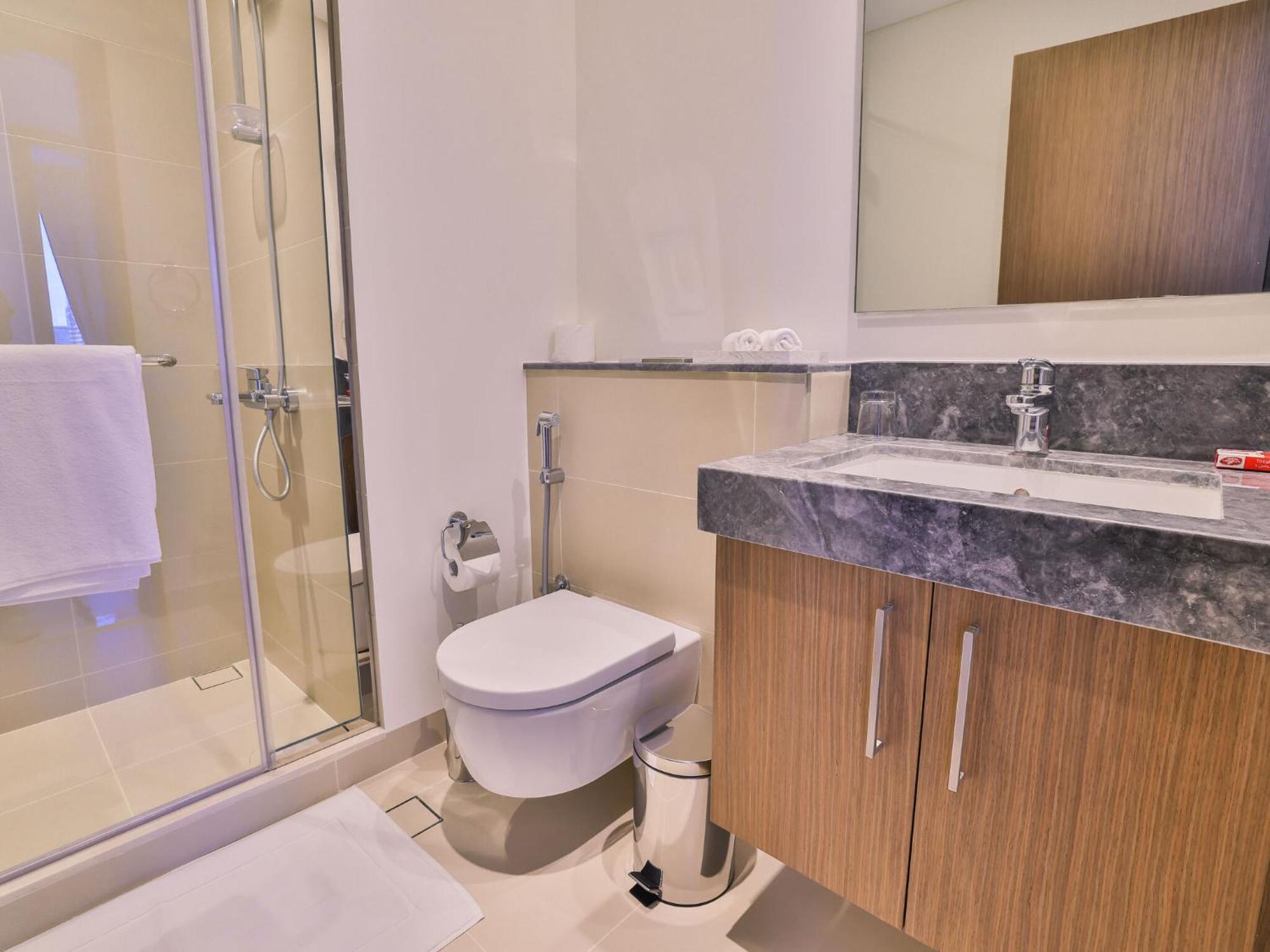 Luxurious Apartments Dubai Marina Views Pool Gym By Sojo Stay Eksteriør bilde
