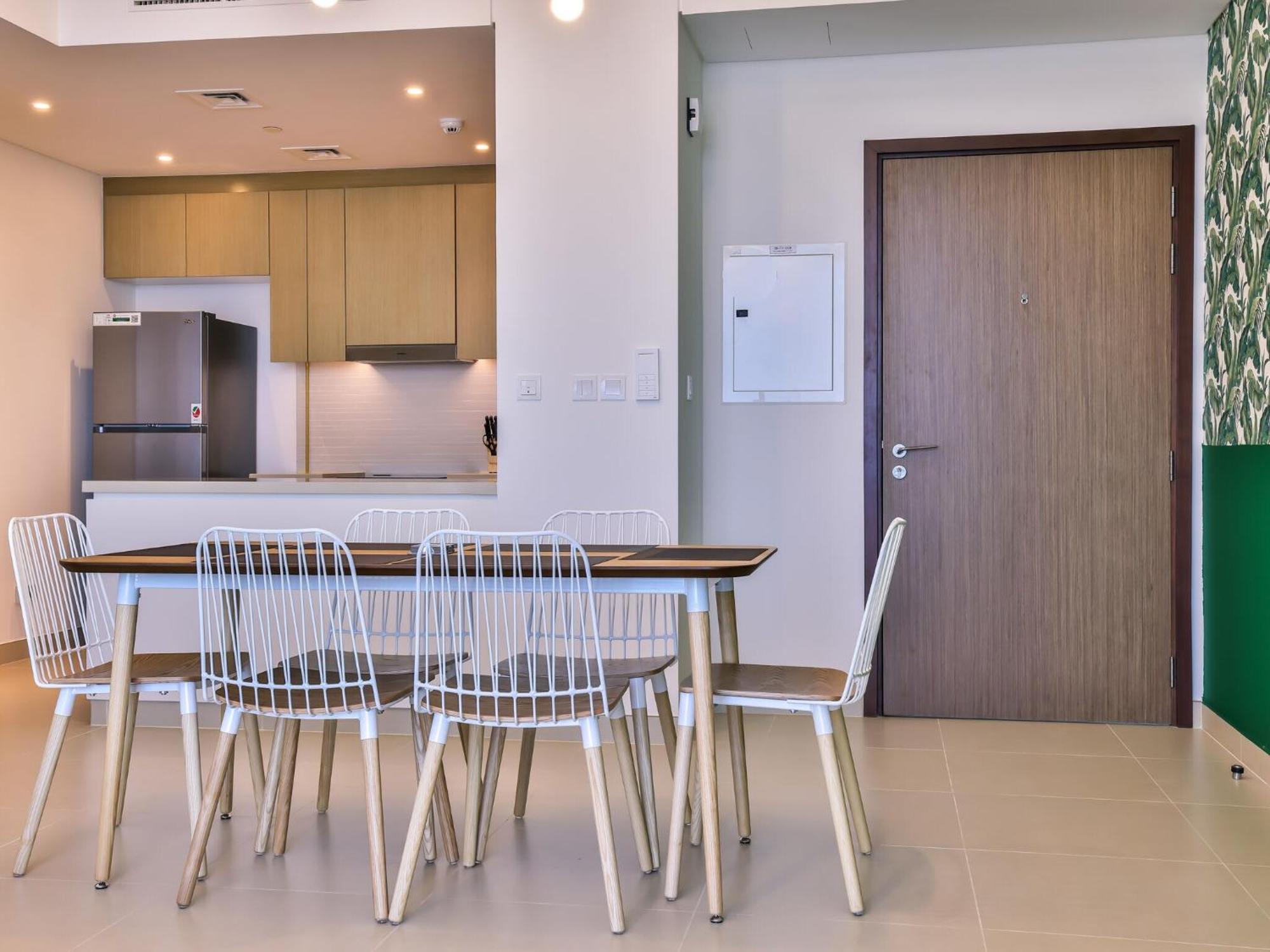 Luxurious Apartments Dubai Marina Views Pool Gym By Sojo Stay Eksteriør bilde